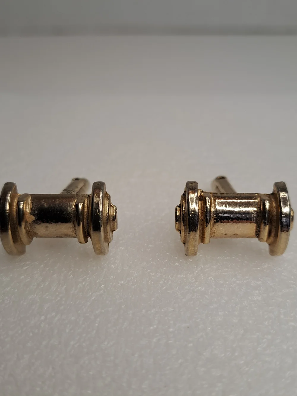 1 Pair of Vintage Gold Tone Train Axle Cufflinks, 1 inch long